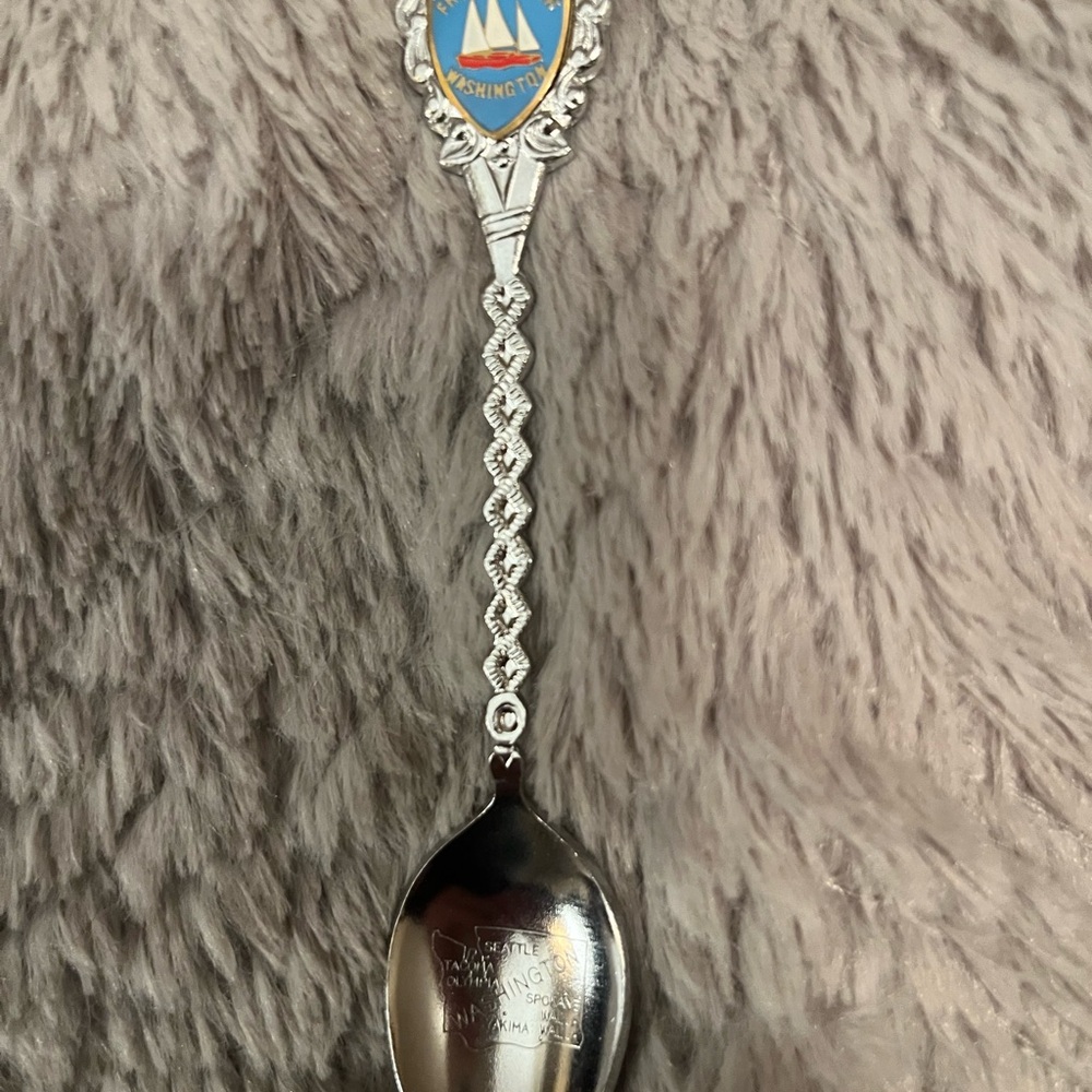 Vintage Antique Silver Souvenir Spoon Friday Harbor Washington 🩵 - Picture 2 of 7